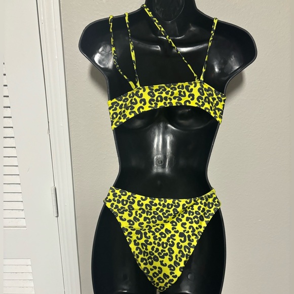 Icon Swim Neon Yellow Leopard Print Bikini - Picture 3 of 6